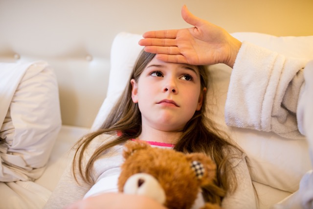 JAUNDICE IN CHILDREN - SYMPTOM, PRECAUTION, CURE & TREATMENT