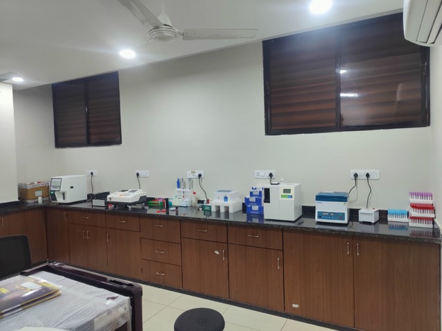 saroj hospital Laboratory Services